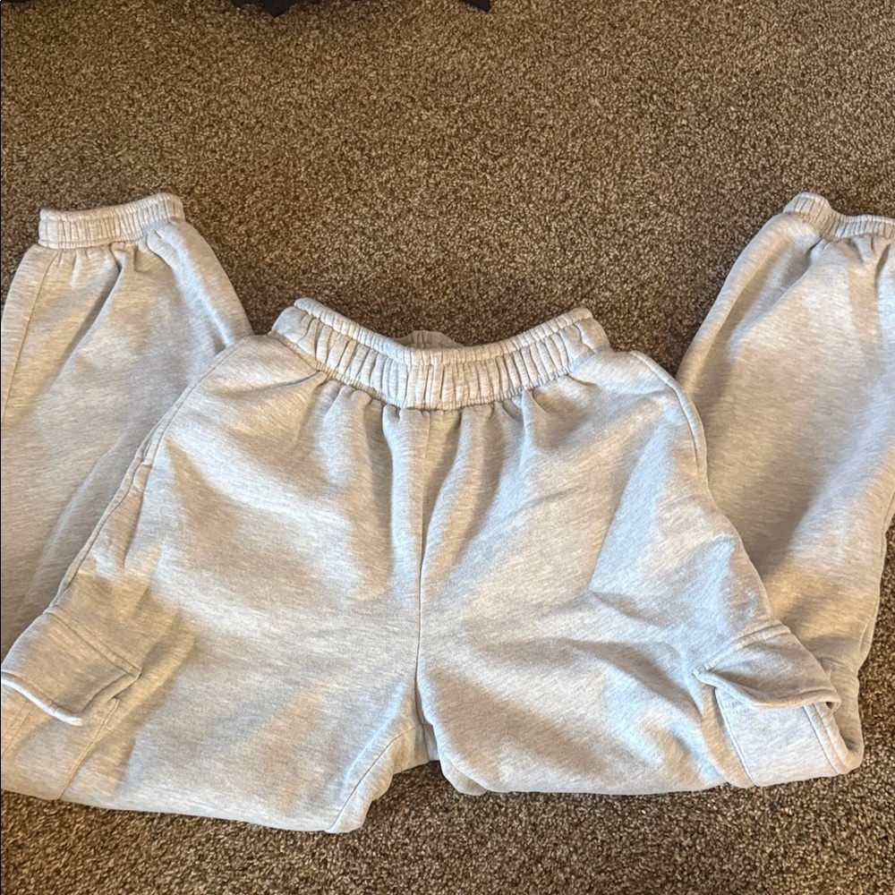 Women’s Light Gray Cargo sweatpants - Comfortable Elastic Waist